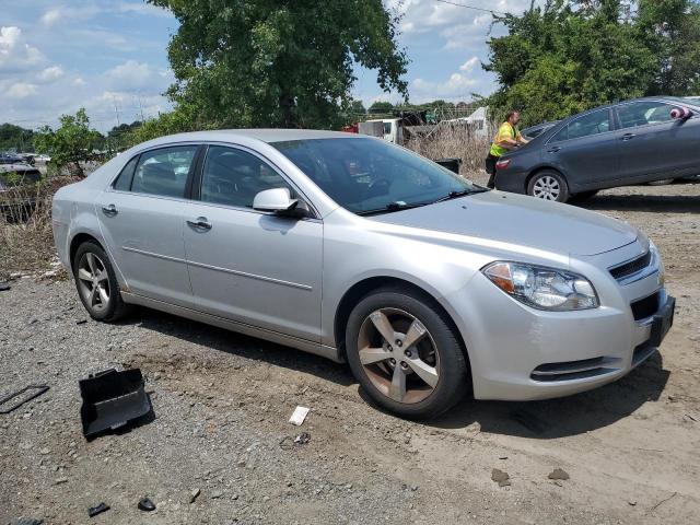 1G1ZC5EU6CF325527 - 2012 CHEVROLET MALIBU 1LT SILVER photo 4