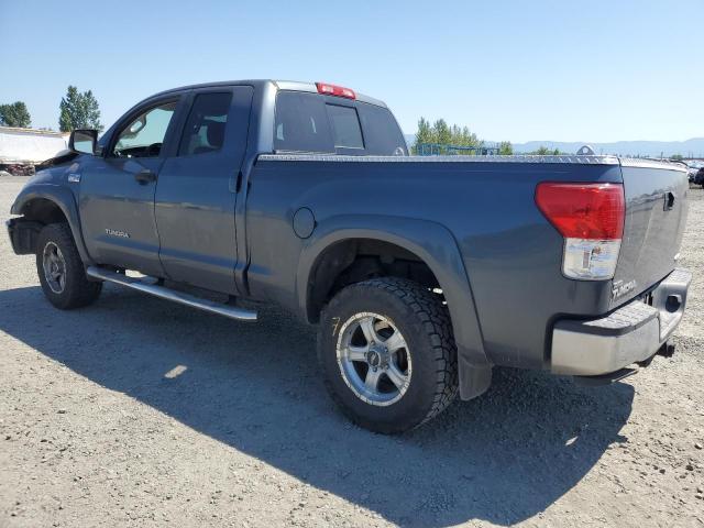 5TFUY5F11AX123337 - 2010 TOYOTA TUNDRA DOUBLE CAB SR5 GRAY photo 2