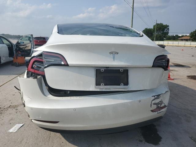 5YJ3E1EA2MF977475 - 2021 TESLA MODEL 3 Weiß Foto 6