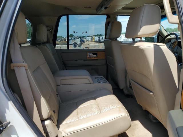 5LMFU28578LJ08113 - 2008 LINCOLN NAVIGATOR WHITE photo 11