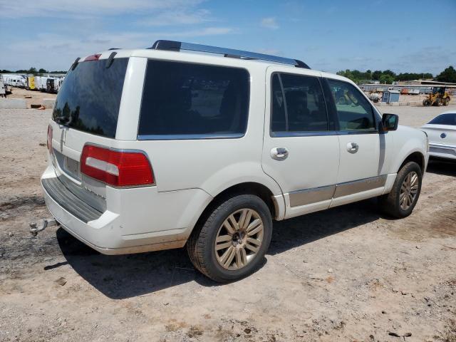 5LMFU28578LJ08113 - 2008 LINCOLN NAVIGATOR WHITE photo 3
