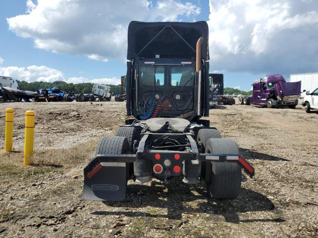 1FUJGED65GLGW6559 - 2016 FREIGHTLINER CASCADIA 1 أسود صورة 6