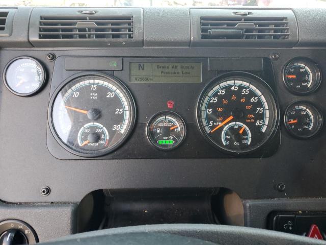 1FUJGLDR4HLJG4280 - 2017 FREIGHTLINER CASCADIA 1 შავი ფოტო 8