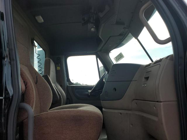 1FUJGEDR3HLHZ7968 - 2017 FREIGHTLINER CASCADIA 1 Սև լուսանկար 5