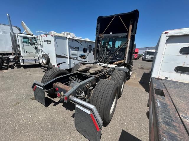 1FUJGED67GLGW6546 - 2016 FREIGHTLINER CASCADIA 1 BLACK photo 4