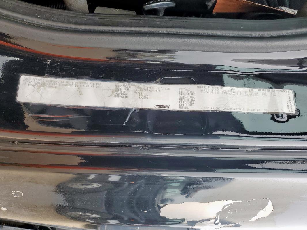 1FUJGLDR9DLBP7575 - 2013 FREIGHTLINER CASCADIA 1 BLACK photo 10