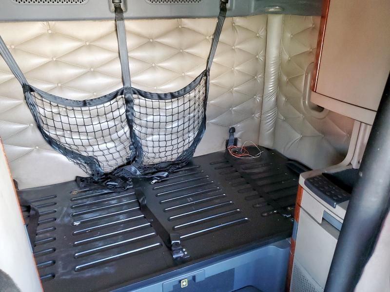 3AKJGLD65FSGR2084 - 2015 FREIGHTLINER CASCADIA 1 BLACK photo 5