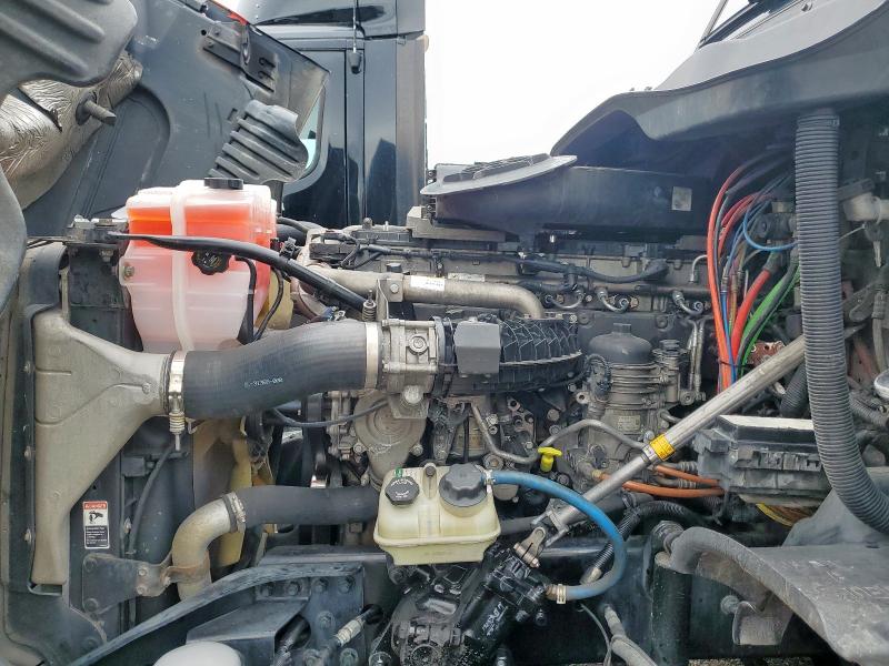 3AKJGED66GDHA6796 - 2016 FREIGHTLINER CASCADIA 1 黑色 照片 7