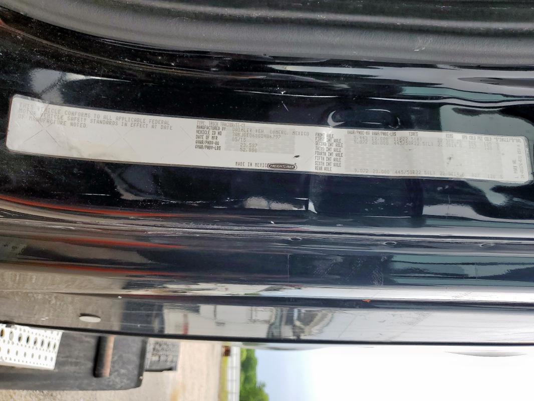 3AKJGED68GDHA6797 - 2016 FREIGHTLINER CASCADIA 1 BLACK photo 10