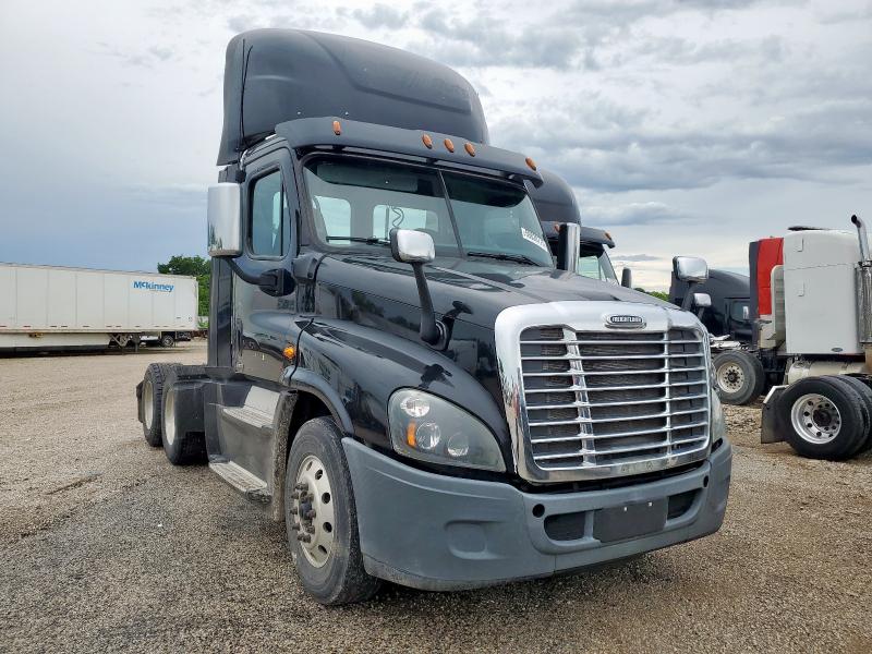 2017 FREIGHTLINER CASCADIA 1, null