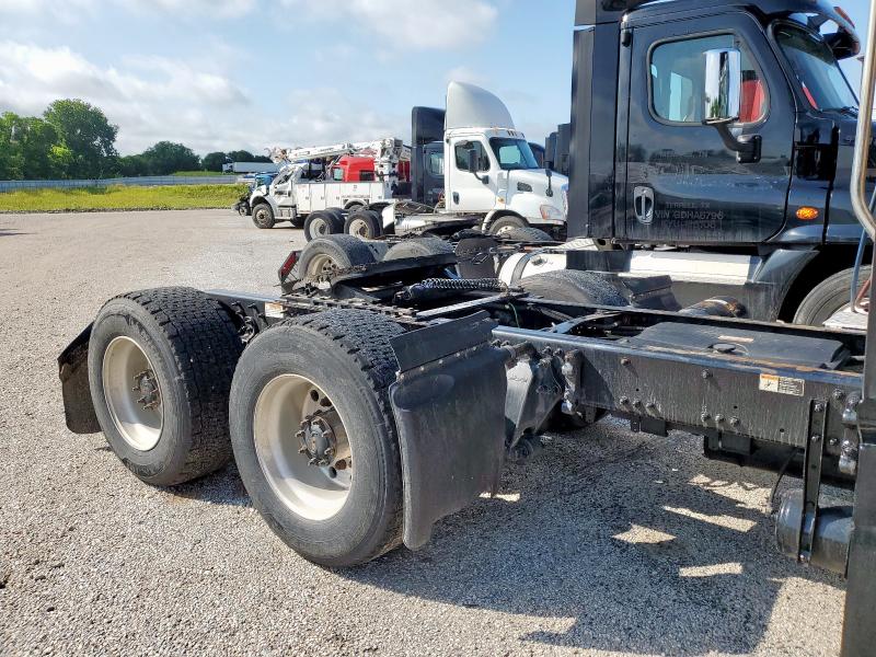 1FUJGEDR3HLHZ7985 - 2017 FREIGHTLINER CASCADIA 1 BLACK photo 6