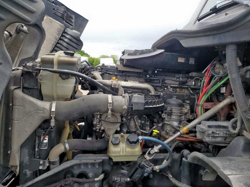 1FUJGEDR3HLHZ7985 - 2017 FREIGHTLINER CASCADIA 1 BLACK photo 7