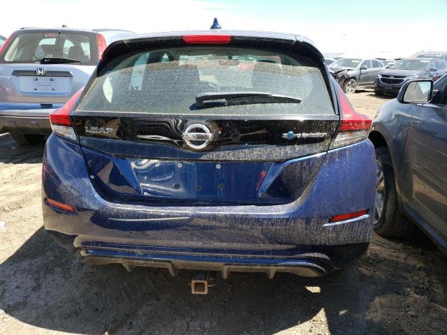 1N4AZ1CP9JC313465 - 2018 NISSAN LEAF S BLUE photo 6