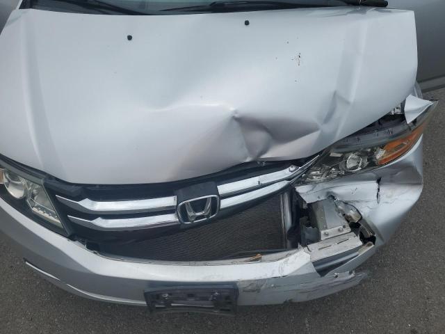 5FNRL5H46FB086332 - 2015 HONDA ODYSSEY EX SILVER photo 12