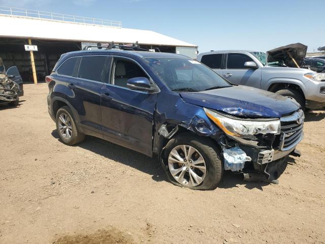 5TDKKRFH2ES018881 - 2014 TOYOTA HIGHLANDER XLE Blau Foto 4