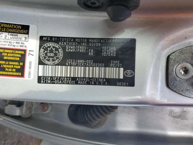 4T1BF3EK7AU502352 - 2010 TOYOTA CAMRY BASE SILVER photo 13
