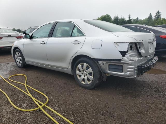 4T1BF3EK7AU502352 - 2010 TOYOTA CAMRY BASE SILVER photo 2