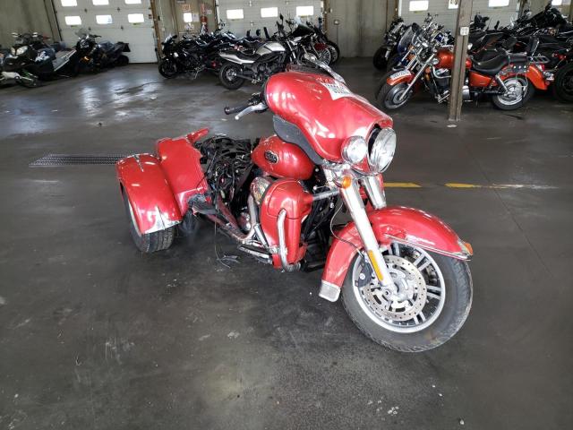 1HD1MAM10CB856973 - 2012 HARLEY-DAVIDSON FLHTCUTG TRI GLIDE ULTRA CLASSIC RED photo 1