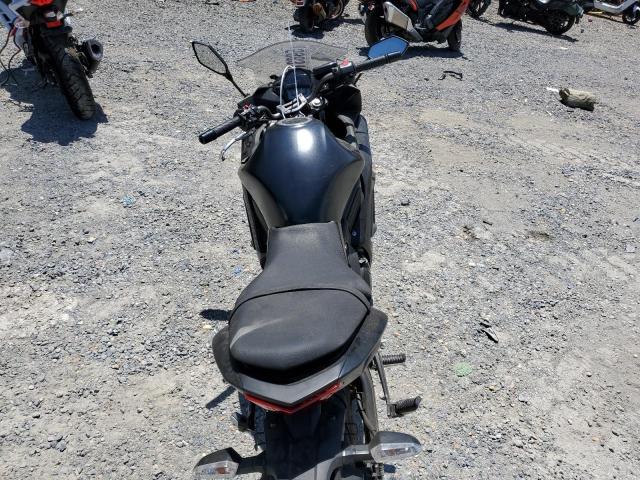 JKAEXEE13DDA10596 - 2013 KAWASAKI EX650 E BLACK photo 6