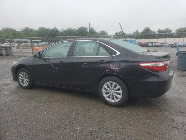 4T1BF1FK6GU174921 - 2016 TOYOTA CAMRY LE BLACK photo 2