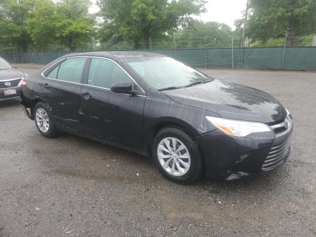 4T1BF1FK6GU174921 - 2016 TOYOTA CAMRY LE BLACK photo 4