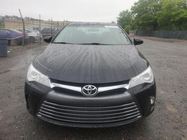 4T1BF1FK6GU174921 - 2016 TOYOTA CAMRY LE BLACK photo 5