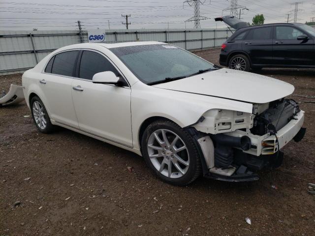 1G1ZE5E71BF207906 - 2011 CHEVROLET MALIBU LTZ أبيض صورة 4