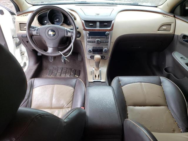 1G1ZE5E71BF207906 - 2011 CHEVROLET MALIBU LTZ أبيض صورة 8