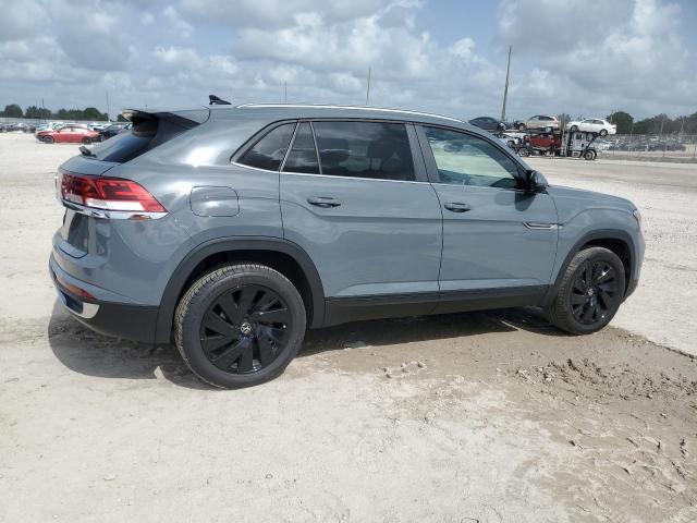 1V2JE2CA9RC210774 - 2024 VOLKSWAGEN ATLAS CROS SE GRAY photo 3