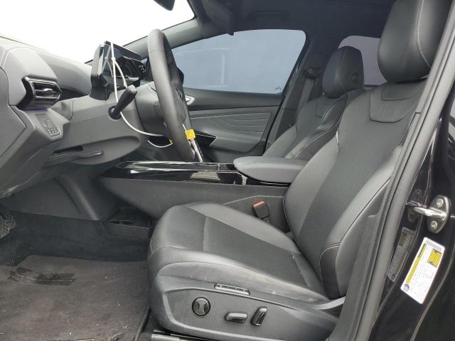 1V2GNPE87PC005694 - 2023 VOLKSWAGEN ID.4 PRO S Schwarz Foto 7