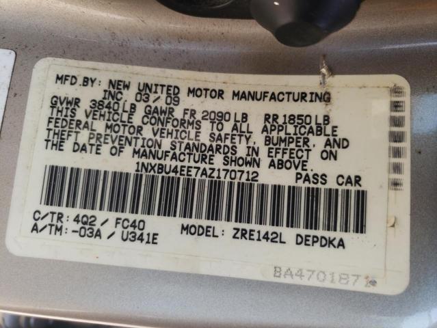 1NXBU4EE7AZ170712 - 2010 TOYOTA COROLLA LE BASE GOLD photo 12