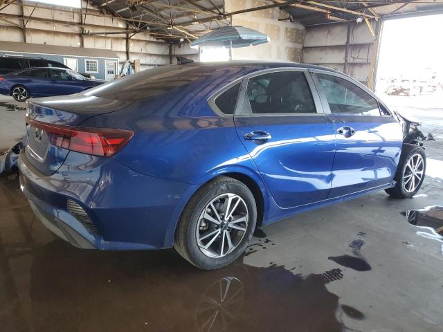 3KPF24AD0PE518141 - 2023 KIA FORTE LX BLUE photo 3