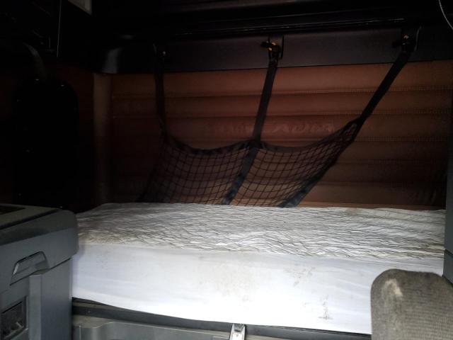 3AKJHHDR4NSNC2276 - 2022 FREIGHTLINER CASCADIA 1 BURGUNDY photo 6