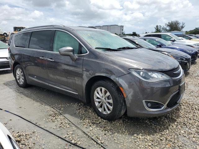 2C4RC1BG6JR317903 - 2018 CHRYSLER PACIFICA TOURING L GRAY photo 4