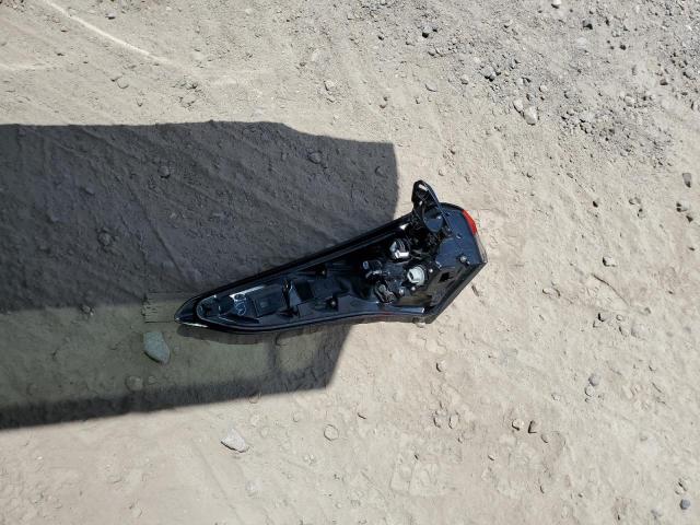 5TDGZRAH8NS549897 - 2022 TOYOTA HIGHLANDER XLE SILVER photo 13