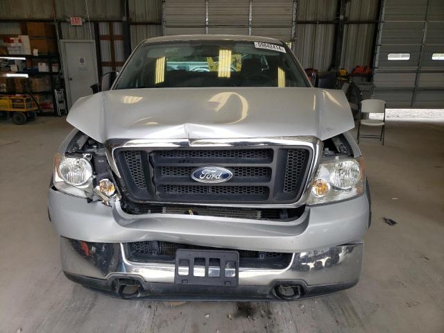 1FTRF12W34NC70376 - 2004 FORD F150 SILVER photo 5