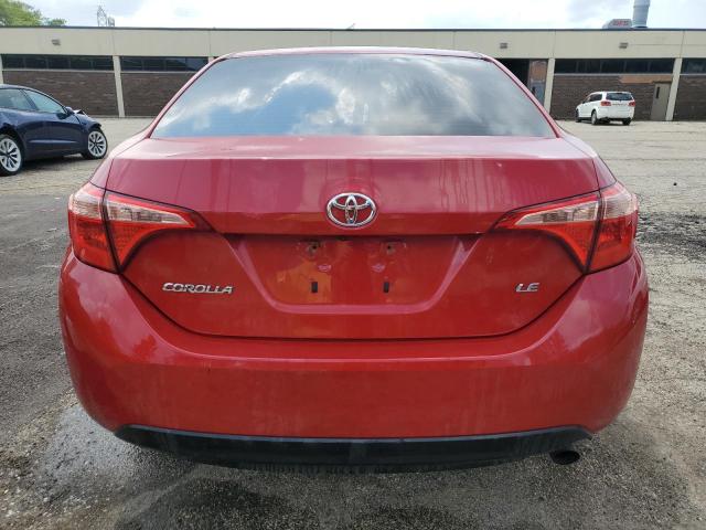 2T1BURHE5JC047324 - 2018 TOYOTA COROLLA L Qırmızı foto 6