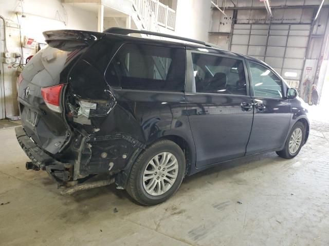 5TDYK3DC1DS349688 - 2013 TOYOTA SIENNA XLE BLACK photo 3