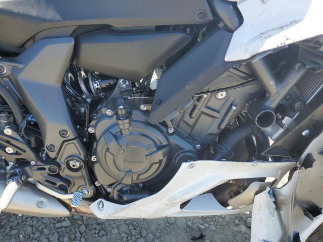 JYARM38E1PA006497 - 2023 YAMAHA YZFR7 WHITE photo 7