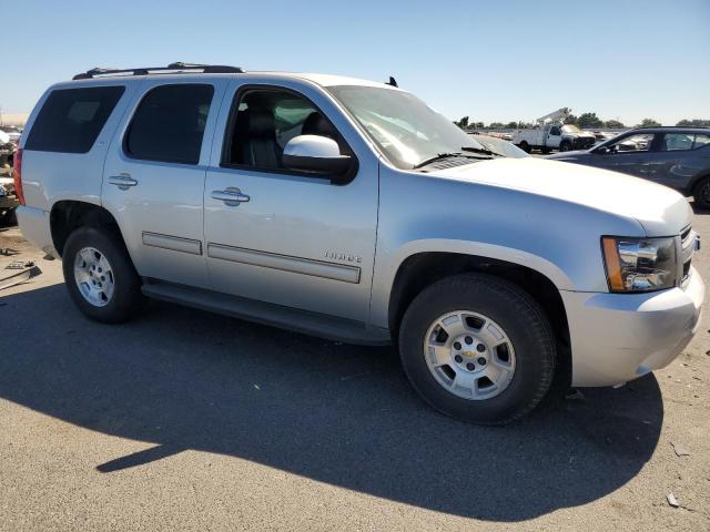 1GNSKBE03CR327796 - 2012 CHEVROLET TAHOE K1500 LT SILVER photo 4