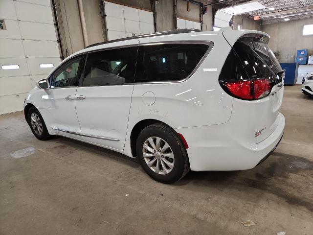 2C4RC1BG4JR142826 - 2018 CHRYSLER PACIFICA TOURING L WHITE photo 2