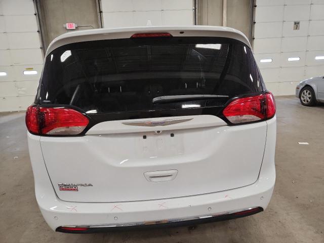 2C4RC1BG4JR142826 - 2018 CHRYSLER PACIFICA TOURING L WHITE photo 6