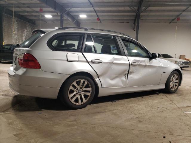 WBAVT13506KW24076 - 2006 BMW 325 XIT SILVER photo 3