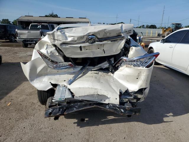 1G4GE5ED2BF261988 - 2011 BUICK LACROSSE CXS WHITE photo 6