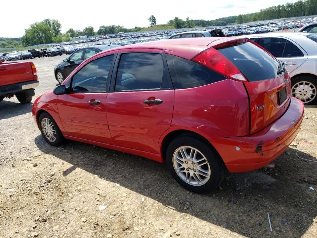 3FAFP37324R127125 - 2004 FORD FOCUS ZX5 RED photo 2