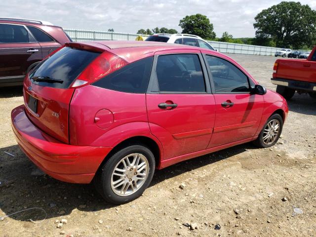3FAFP37324R127125 - 2004 FORD FOCUS ZX5 RED photo 3