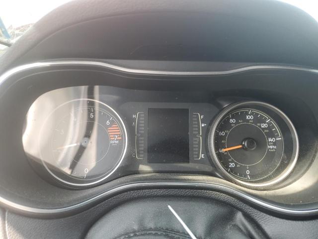 1C4PJLCB0KD222611 - 2019 JEEP CHEROKEE LATITUDE أحمر صورة 9