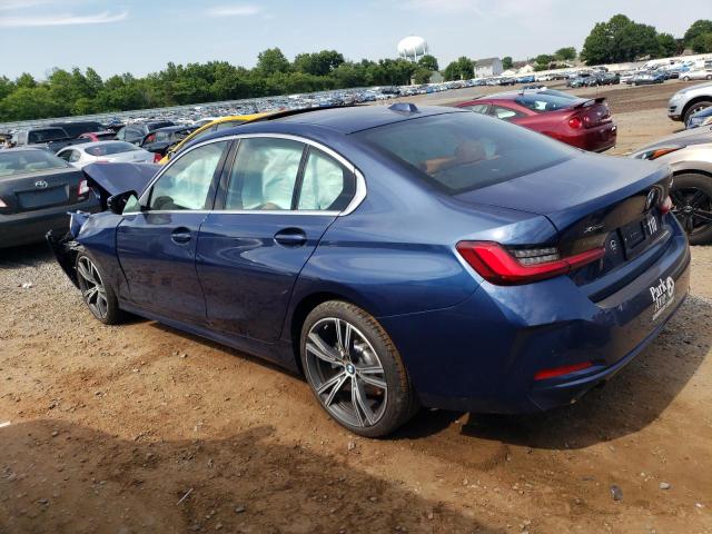 3MW89FF09R8D90406 - 2024 BMW 330XI Blau Foto 2