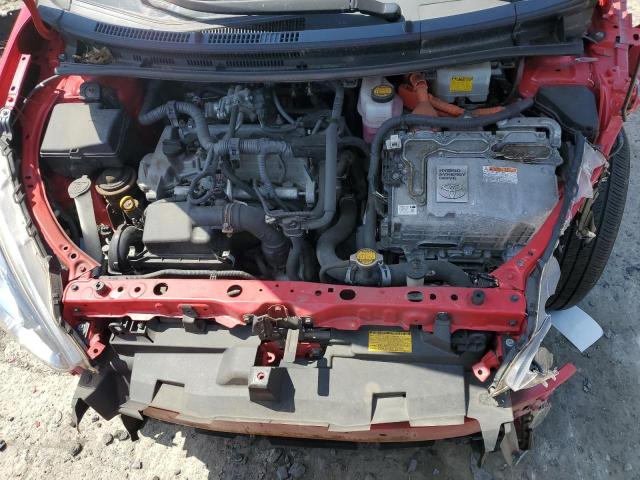 JTDKDTB33F1583155 - 2015 TOYOTA PRIUS C RED photo 11