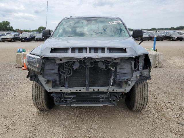 5TFUW5F1XJX707113 - 2018 TOYOTA TUNDRA DOUBLE CAB SR/SR5 GRAY photo 5